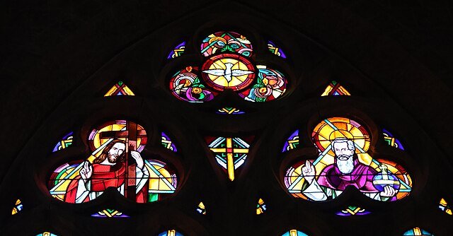 Dieu Trinité : mystère de communion et fondement de l&rsquo;être
